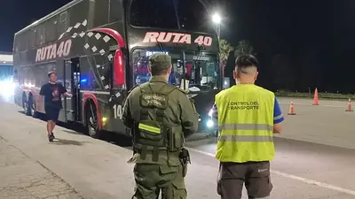 Marcha por los jubilados: el Gobierno dispuso retenes en los accesos para impedir la llegada de manifestantes Marcha por los jubilados: el Gobierno dispuso retenes en los accesos para impedir la llegada de manifestantes