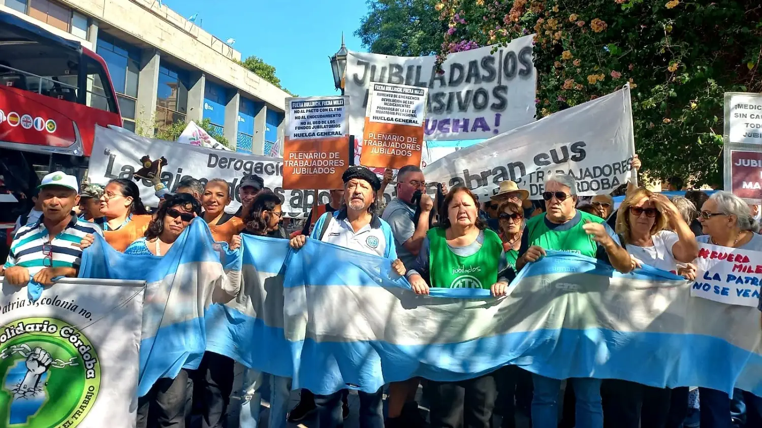 C%C3%B3rdoba%20marcha