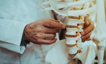 No es el calcio: el nutriente que realmente fortalece los huesos  | Consejos de salud