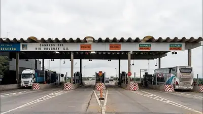 Rosario: frente al vencimiento de la concesión de peajes, trabajadores "en alerta" ante posibles despidos Rosario: frente al vencimiento de la concesión de peajes, trabajadores "en alerta" ante posibles despidos