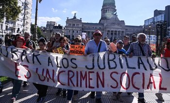 Las mejores fotos de la marcha por los jubilados al Congreso | Marcha jubilados