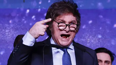 Milei amenazó al campo: "Que liquiden ahora porque vuelven las retenciones" Milei amenazó al campo: "Que liquiden ahora porque vuelven las retenciones"