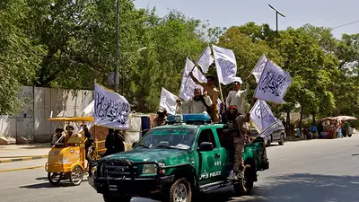 Los talibanes liberan al ciudadano estadounidense Glezmann tras más de dos años de cautiverio Los talibanes liberan al ciudadano estadounidense Glezmann tras más de dos años de cautiverio