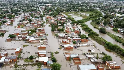 A un mes de la inundación en Bahía Blanca, el Gobierno de Milei envía 600 mil pesos por habitante A un mes de la inundación en Bahía Blanca, el Gobierno de Milei envía 600 mil pesos por habitante