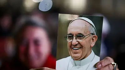El papa Francisco tiene previsto aparecer en público el domingo por primera vez en cinco semanas El papa Francisco tiene previsto aparecer en público el domingo por primera vez en cinco semanas
