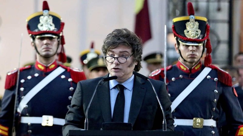 Milei enfrenta un desplome económico mundial y la crisis en la Corte