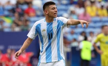 Sorpresa con Echeverri: Guardiola lo borró y firmará con otro club | Selección argentina