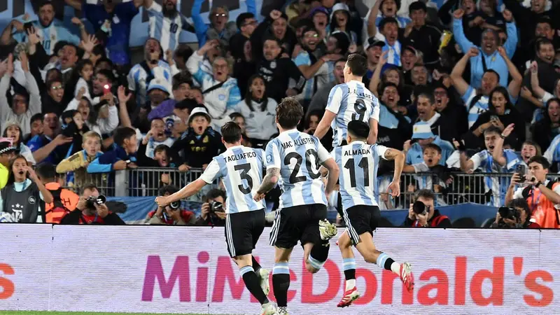 Baile histórico de Argentina vs Brasil en el Monumental: ganó, gustó y goleó