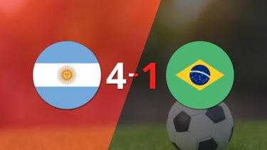 Argentina le pasó por encima 4-1 a Brasil