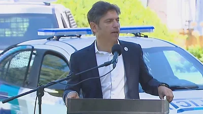 En un acto sobre seguridad, Kicillof le reclamó "compromiso" a Milei para la lucha contra el narcotráfico En un acto sobre seguridad, Kicillof le reclamó "compromiso" a Milei para la lucha contra el narcotráfico