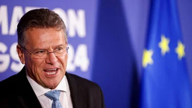 Washington dice a la UE que se prepare para más aranceles antes de negociar, según sus enviados