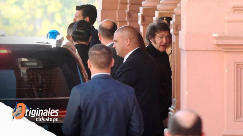 Milei citó a todos los ministros en Casa Rosada para una foto y mostrar apoyo por el acuerdo con el FMI
