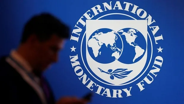 El FMI aprobó la tercera revisión y dice que “con el tiempo” llegará el crecimiento  | Fmi