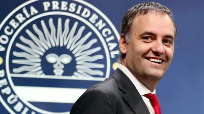 Manuel Adorni. Manuel Adorni.