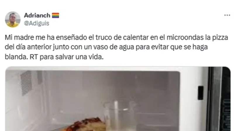 ¿Por qué usar un vaso de agua al calentar pizza en el microondas?
