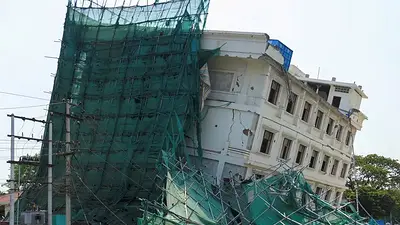 Muertos por sismo superan 2.000; detectan señales de vida en edificio destruido en Bangkok Muertos por sismo superan 2.000; detectan señales de vida en edificio destruido en Bangkok