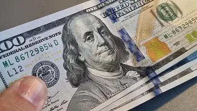 Dólar Dólar