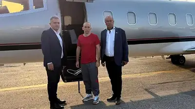 Denuncian que el Gobierno de Milei no gestionó en Venezuela la libertad del gendarme Gallo Denuncian que el Gobierno de Milei no gestionó en Venezuela la libertad del gendarme Gallo