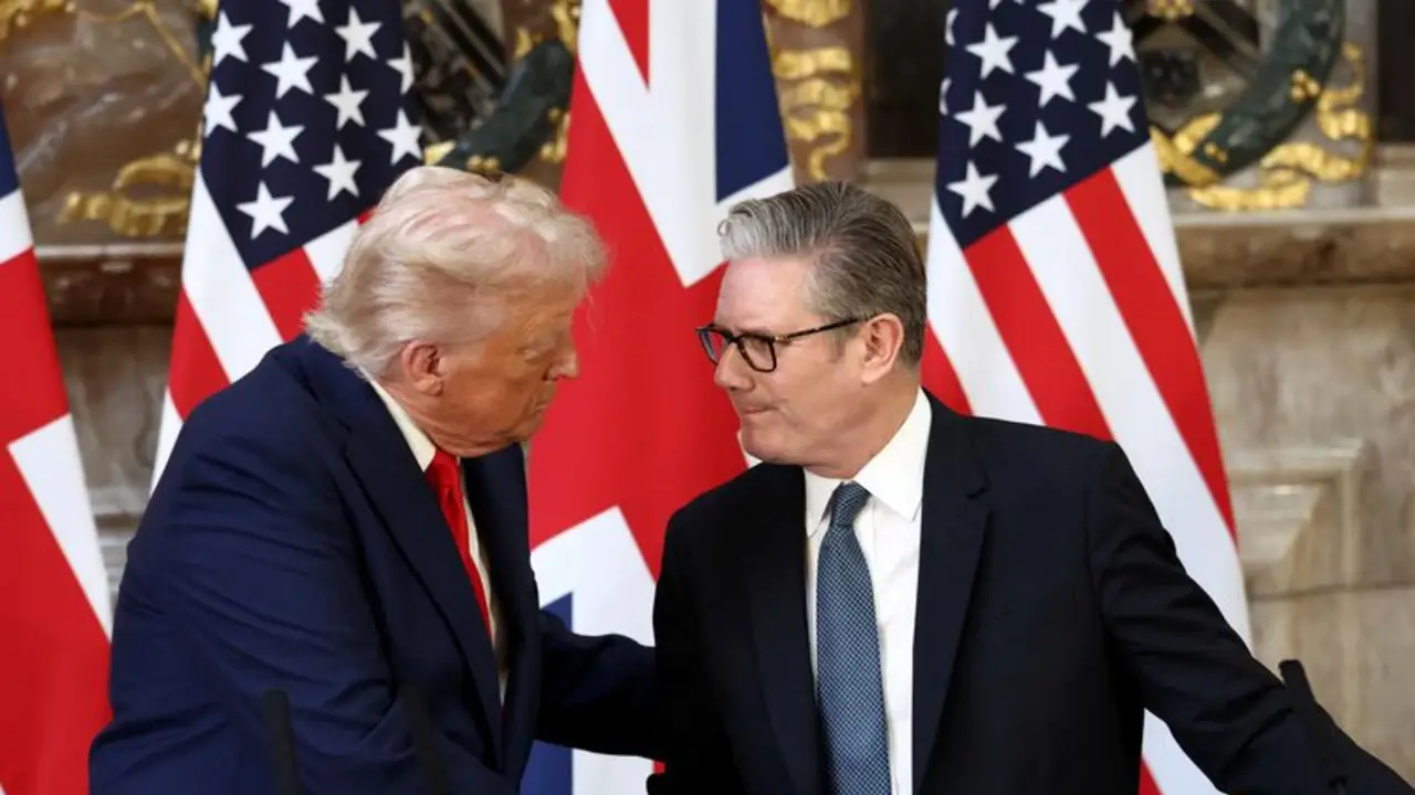 Trump dice que Starmer tardó demasiado en permitir el uso de las bases aéreas británicas