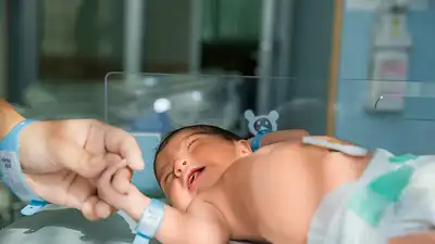 Bebé recién nacido. Bebé recién nacido.