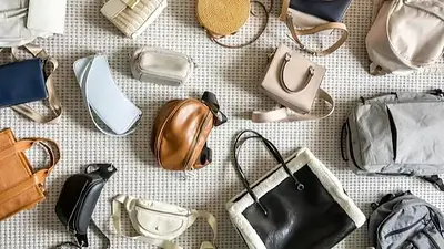 Carteras en tendencia otoño-invierno 2026. Carteras de moda. Bolsos en tendencia. Carteras con tachas cómo combinarlas. Carteras en tendencia otoño-invierno 2026. Carteras de moda. Bolsos en tendencia. Carteras con tachas cómo combinarlas.
