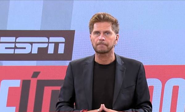 El brutal ataque de ESPN F90 a Riquelme por Boca, con el Pollo Vignolo: 