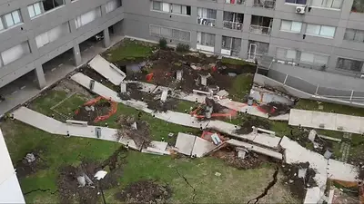 Se derrumbó un complejo de viviendas en Parque Patricios y hay más de 300 familias evacuados Se derrumbó un complejo de viviendas en Parque Patricios y hay más de 300 familias evacuados
