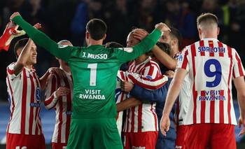 Sufrió pero pasó: el Atlético de Julián Álvarez está en la final de la Copa del Rey | Julián álvarez
