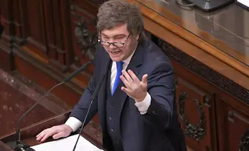 Milei se asoma otra vez a su propia fragilidad | Panorama político