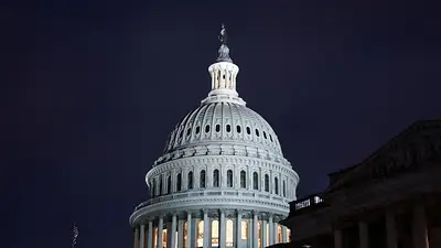 Los legisladores de EEUU votan sobre los poderes bélicos mientras se agrava el conflicto en Irán Los legisladores de EEUU votan sobre los poderes bélicos mientras se agrava el conflicto en Irán