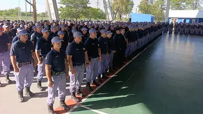 Más seguridad: Formosa celebró el inicio del ciclo lectivo de instituciones policiales con 338 aspirantes a agentes Más seguridad: Formosa celebró el inicio del ciclo lectivo de instituciones policiales con 338 aspirantes a agentes