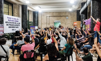 Milei no cumple la ley:  docentes de la UBA anunciaron un paro por tiempo indeterminado | Universidades