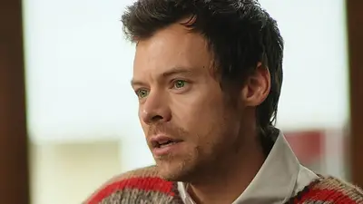 Harry Styles. Harry Styles.