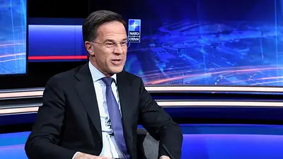 Rutte respalda reforma nuclear de Macron, pero afirma que paraguas de EEUU es la garantía definitiva Rutte respalda reforma nuclear de Macron, pero afirma que paraguas de EEUU es la garantía definitiva