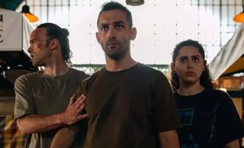 Final explicado de "The Orphans", la película de Netflix de gran éxito | Netflix