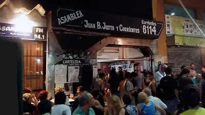 Vecinos y organizaciones se movilizan para frenar el desalojo de una asamblea nacida de la crisis de 2001 Vecinos y organizaciones se movilizan para frenar el desalojo de una asamblea nacida de la crisis de 2001