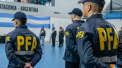 Policía Policía