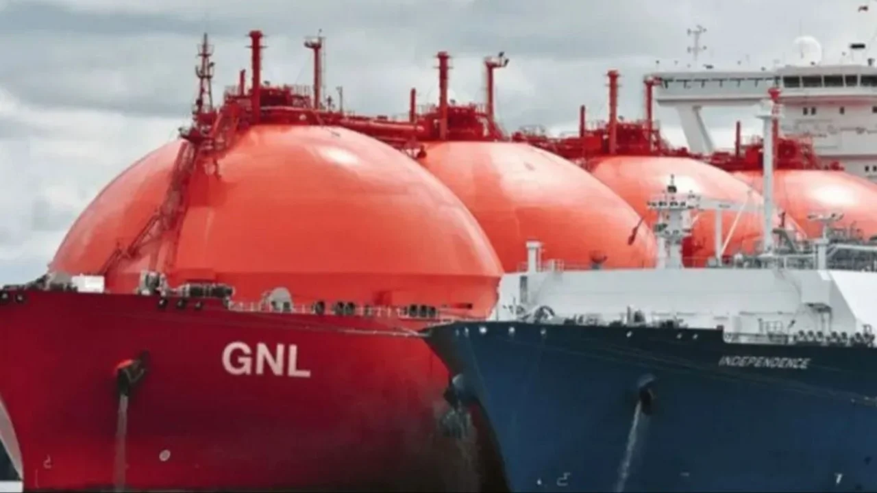 Dos empresas se presentaron a la licitación para la importación de GNL