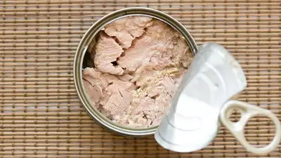 Peligro oculto en tu lata de atún: cómo consumirlo sin riesgos según nutricionistas Peligro oculto en tu lata de atún: cómo consumirlo sin riesgos según nutricionistas