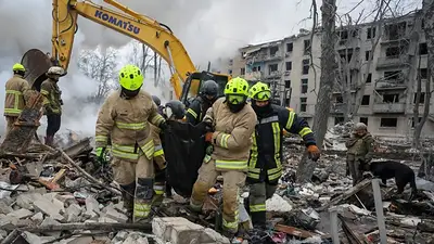 Rusia ataca Ucrania con drones y misiles, causa muerte de al menos a 10 personas en Járkov Rusia ataca Ucrania con drones y misiles, causa muerte de al menos a 10 personas en Járkov