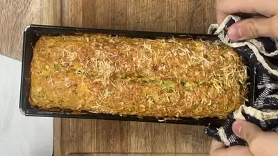 Budín de zucchini, ricota y queso. Budín de zucchini, ricota y queso.