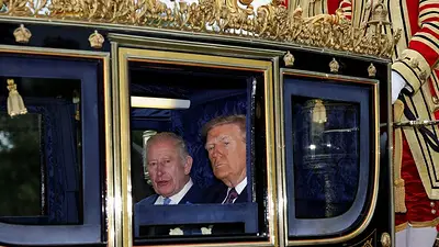 Viaje del rey Carlos a EEUU debería cancelarse por comentarios de Trump, dice líder de liberales demócratas Viaje del rey Carlos a EEUU debería cancelarse por comentarios de Trump, dice líder de liberales demócratas
