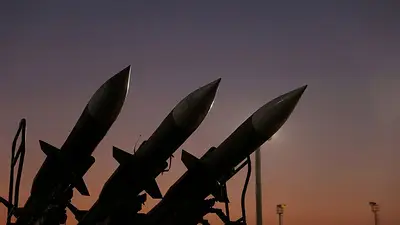 Turquía dice que las defensas de la OTAN han derribado un segundo misil iraní en su espacio aéreo Turquía dice que las defensas de la OTAN han derribado un segundo misil iraní en su espacio aéreo