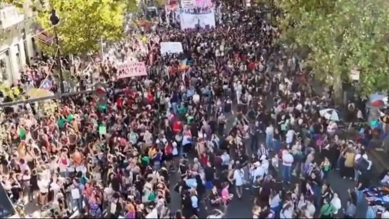 Día Internacional de la Mujer: organizaciones feministas marcharon a Plaza de Mayo