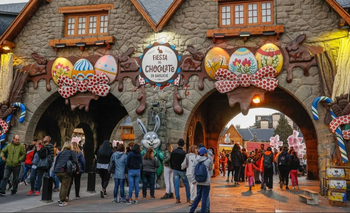 Es una de las ciudades más lindas del país y celebra la Fiesta del Chocolate | Escapadas