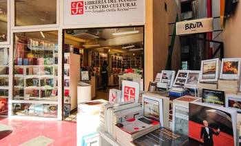 Por los 50 años de la última dictadura, una editorial argentina puso sus libros a $17.000 | Libros