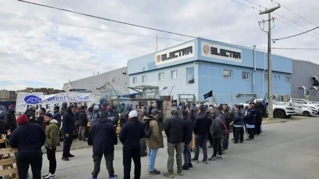 Dirigentes "duros" de la CGT respaldarán el paro de la UOM de Tierra del Fuego