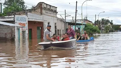 Alerta por fuertes tormentas en Tucumán: varias zonas inundadas y familias evacuadas Alerta por fuertes tormentas en Tucumán: varias zonas inundadas y familias evacuadas