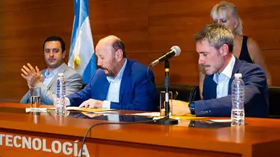 Producción y desarrollo: Formosa y el CFI impulsan financiamiento por $2.000 millones para PyMEs y tecnología productiva Producción y desarrollo: Formosa y el CFI impulsan financiamiento por $2.000 millones para PyMEs y tecnología productiva