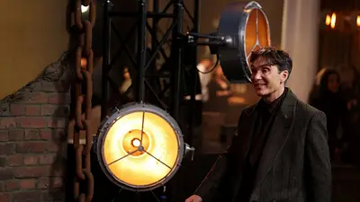 Cillian Murphy regresa al mundo de "Peaky Blinders" con la película "El hombre inmortal" Cillian Murphy regresa al mundo de "Peaky Blinders" con la película "El hombre inmortal"